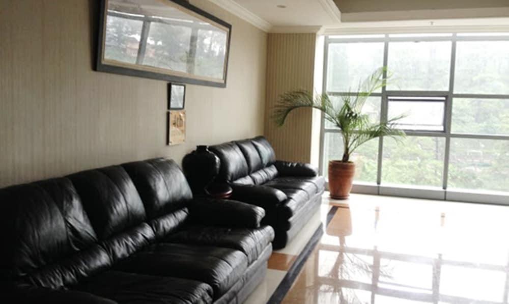 Baguio Crown Legacy Hotel Baguio City Exterior foto